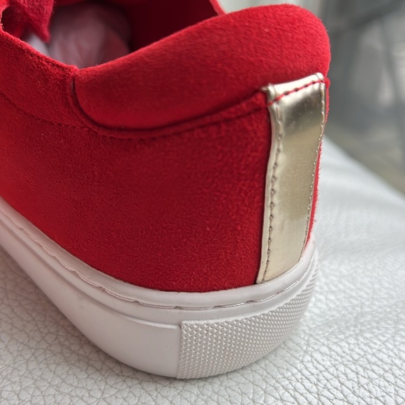 NWOT Kenneth Cole Sneakers rare swede color Red - Picture 7 of 8